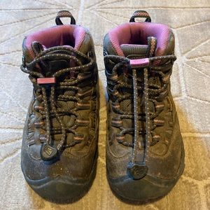 Girl's Keen Hiking Boots